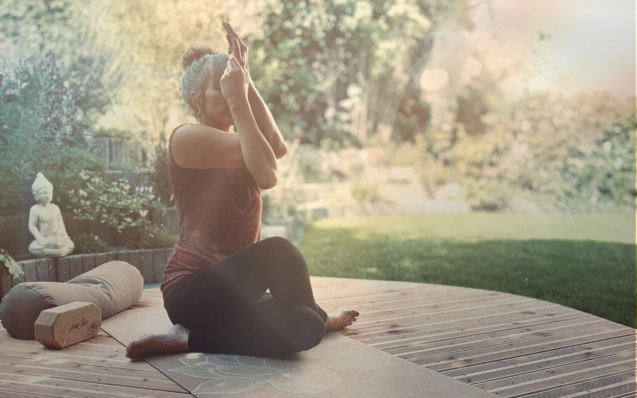 250000_yinyoga_jasminhauke_bild